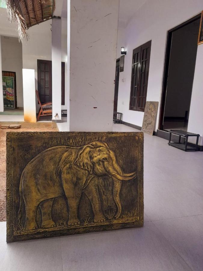 Heritage Rangiri Villa 담불라 외부 사진